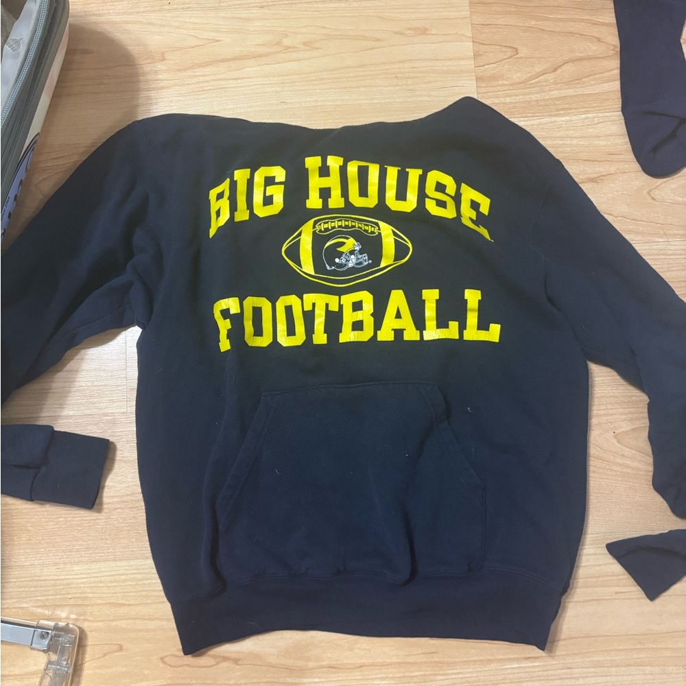 Big House Football Sweatshirt Size M